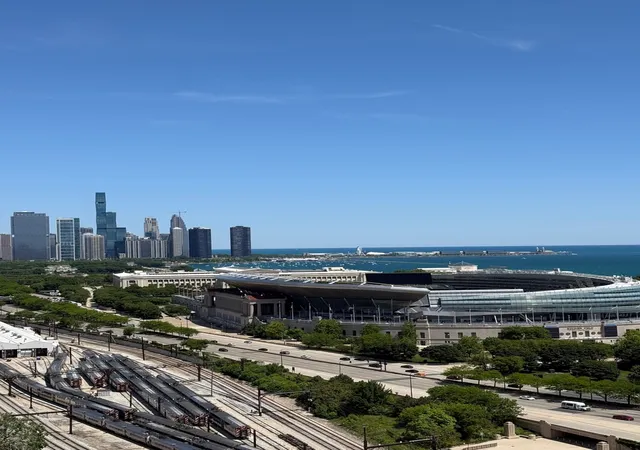 Homes for sale in Chicago, IL | 1841 S Calumet Avenue, Chicago, IL 60616 | Houzeo