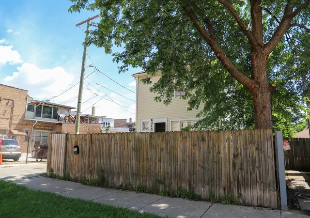 3rd image of 6315 S Troy St, Chicago, IL 60629 | MLS# 12689728