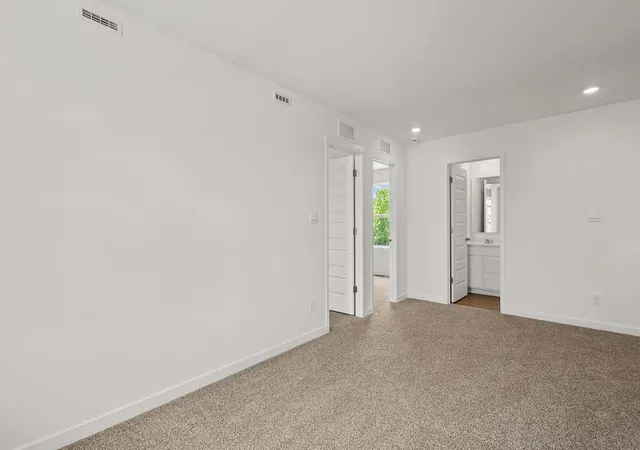 16th image of 512 Adirondack Ct, Joliet, IL 60436 | MLS# 12689734