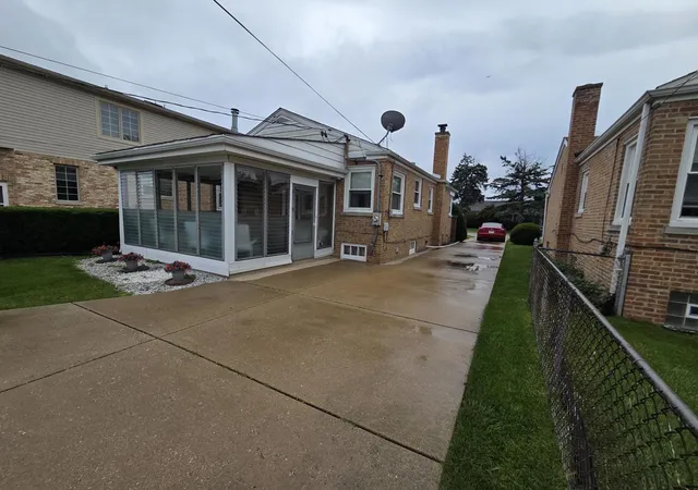 Homes for sale in Harwood Heights, IL | 7416 W Winnemac Ave, Harwood Heights, IL 60706 | MLS# 12689757
