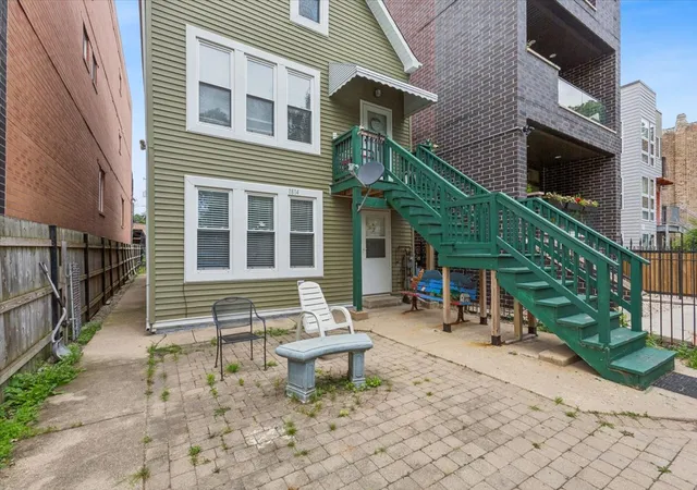 Homes for sale in Chicago, IL | 1814 N Sawyer Ave, Chicago, IL 60647 | MLS# 12689776