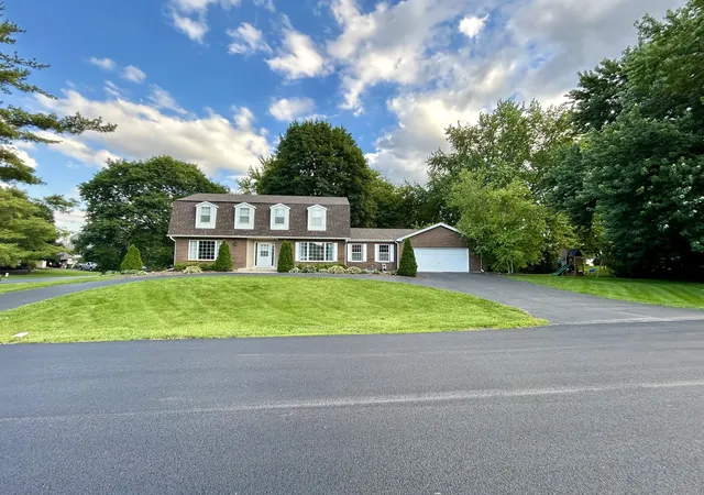 1st image of 10s450 Windjammer Ln, Naperville, IL 60564 | MLS# 12689790