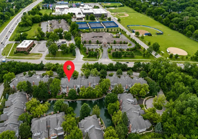 44th image of 2s729 Parkview Dr, Glen Ellyn, IL 60137 | MLS# 12689841