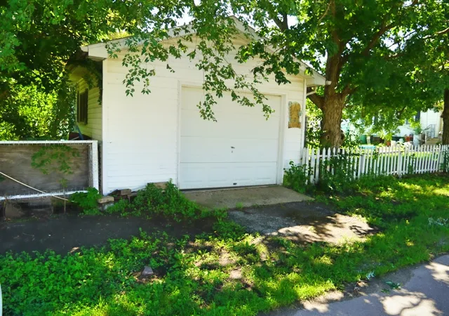 4th image of 1434 Kansas St, Ottawa, IL 61350 | MLS# 12689865