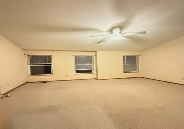 Homes for sale in Poplar Grove, IL | 4442 Countryside Estates Drive, Poplar Grove, IL 61065 | Houzeo