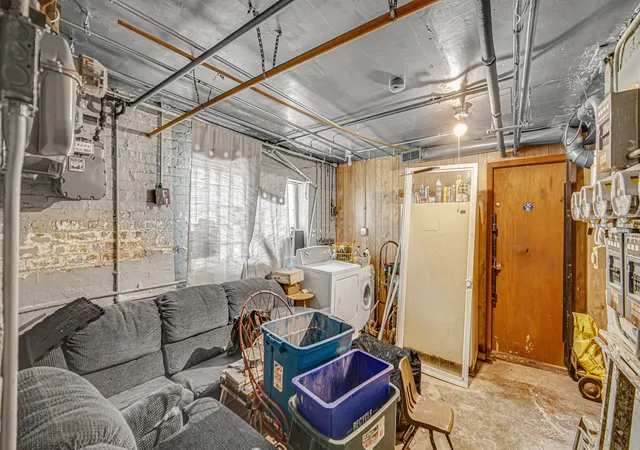 Homes for sale in Chicago, IL | 1634 W 68Th St, Chicago, IL 60636 | MLS# 12689900