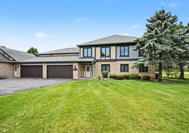 Homes for sale in Joliet, IL | 2743 Harbor Dr #2743, Joliet, IL 60431 | MLS# 12689942