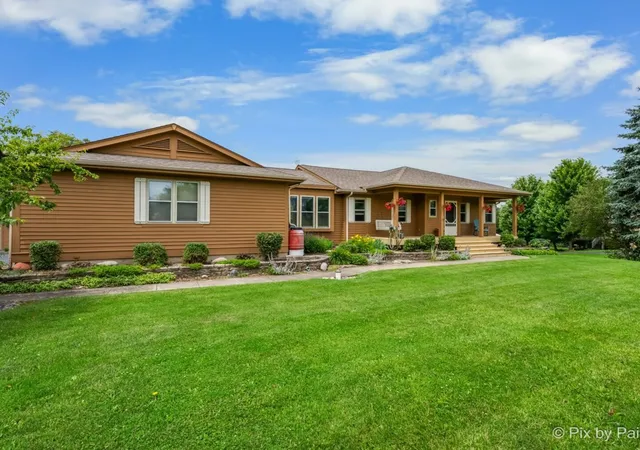 4th image of 28 Tomahawk Trl, Oswego, IL 60543 | MLS# 12689960