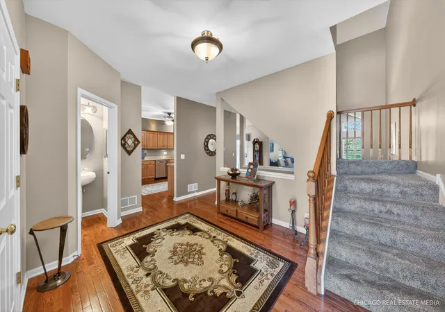 4th image of 710 Juniper Ln, Lake In The Hills, IL 60156 | MLS# 12689961