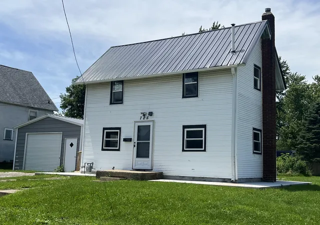 Homes for sale in Kewanee, IL | 725 Madison Ave, Kewanee, IL 61443 | MLS# 12689970