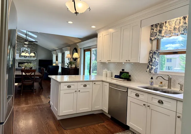 4th image of 1102 Ravinia Ct, Shorewood, IL 60404 | MLS# 12689991