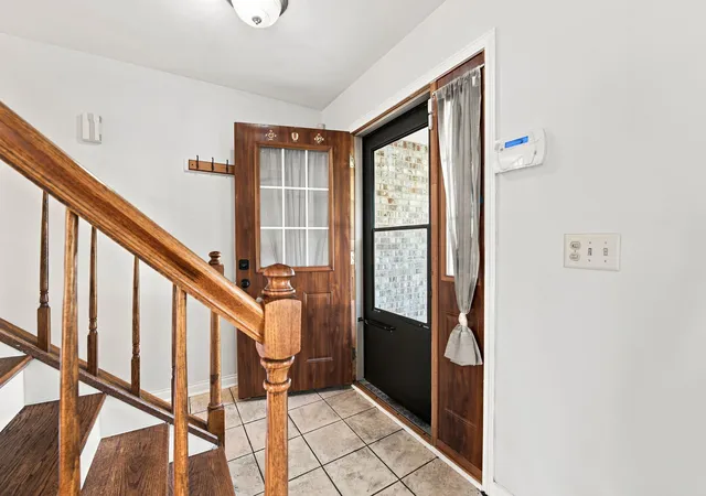 Photo 3 of Single family home for sale at 270 Janes Ave, Bolingbrook, IL 60440 | MLS# 12690009 | Listing updated on 2026-09-17