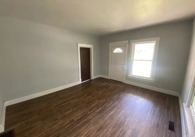 3rd image of 1222 Chandler St, Danville, IL 61832 | MLS# 12690061