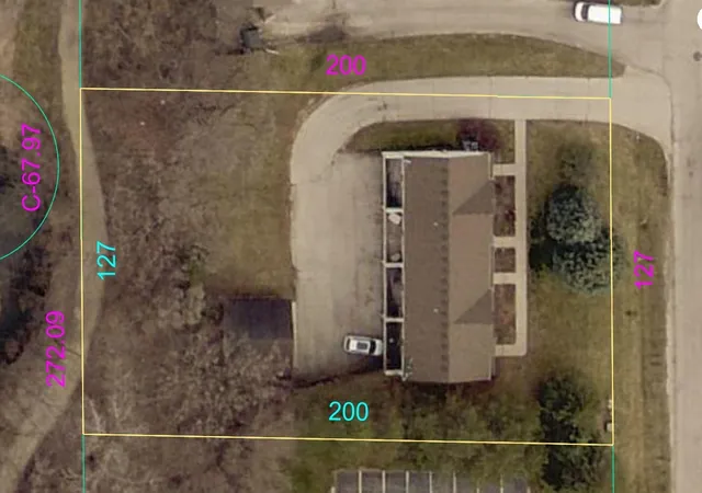 Homes for sale in Roscoe, IL | 11702 Parkway Dr, Roscoe, IL 61073 | MLS# 12690081