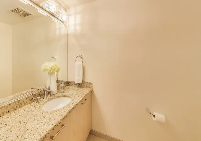 Homes for sale in Chicago, IL | 111 S Morgan St #510, Chicago, IL 60607 | MLS# 12690116