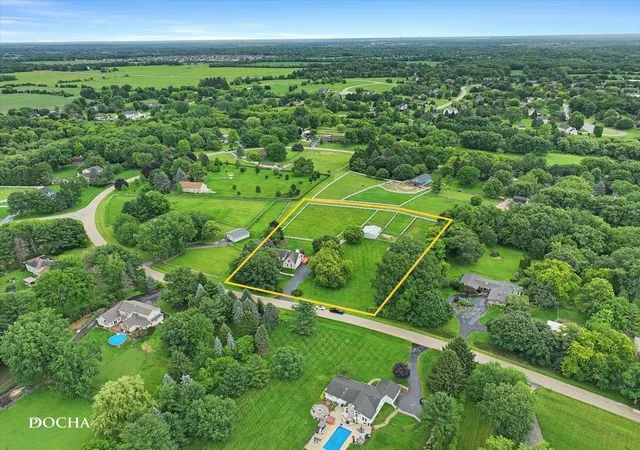 48th image of 6n777 Palomino Dr, Campton Hills, IL 60175 | MLS# 12690132