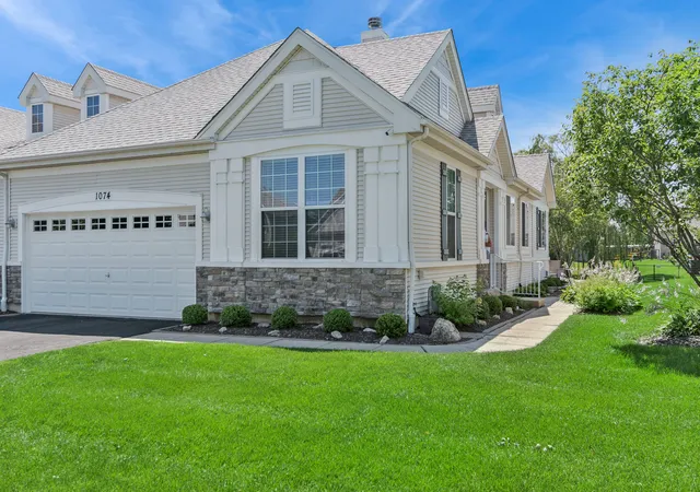 1st image of 1074 Hampton Ln, Yorkville, IL 60560 | MLS# 12690142