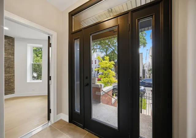 4th image of 3608 W Wolfram St, Chicago, IL 60618 | MLS# 12690154