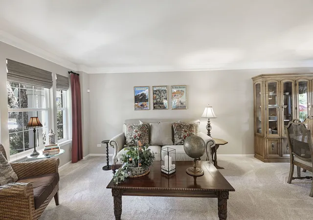 Homes for sale in South Elgin, IL | 548 Arbor Ln, South Elgin, IL 60177 | MLS# 12690160