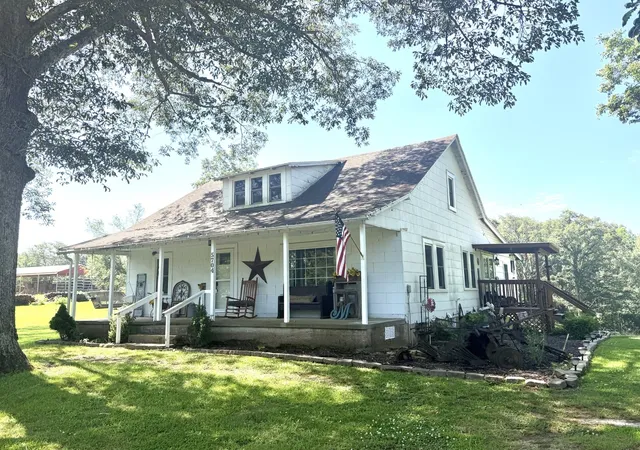1st image of 5704 Marion Rd, Metropolis, IL 62960 | MLS# 12690261