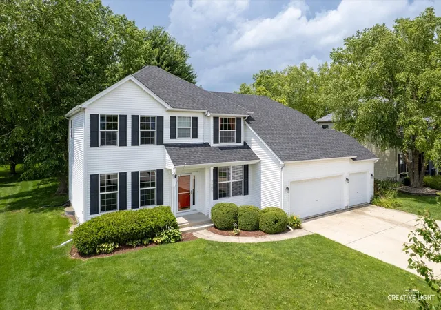 Homes for sale in Yorkville, IL | 2605 Overlook Ct, Yorkville, IL 60560 | MLS# 12690284