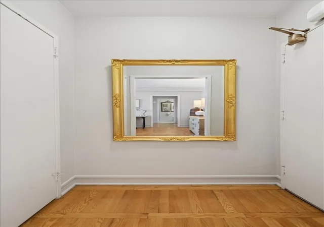 3rd image of 1585 Ridge Ave #309, Evanston, IL 60201 | MLS# 12690291