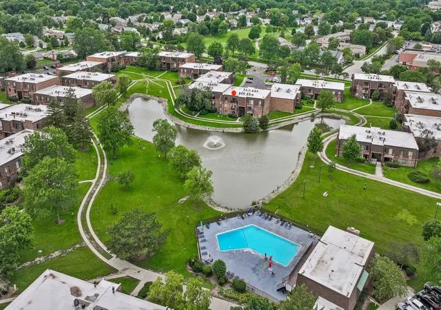 Homes for sale in Schaumburg, IL | 621 Tralee Court, Schaumburg, IL 60193 | Houzeo