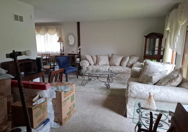 Photo 2 of Single family home for sale at 18400 Carriage Ln, Lansing, IL 60438 | MLS# 12690356 | Listing updated on 2026-10-27