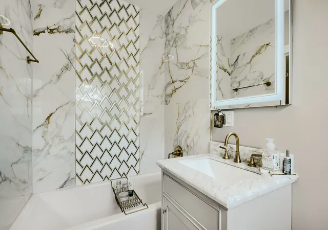 Photo 3 of Single family home for sale at 9101 S Hoyne Ave, Chicago, IL 60643 | MLS# 12690357 | Listing updated on 2026-09-17