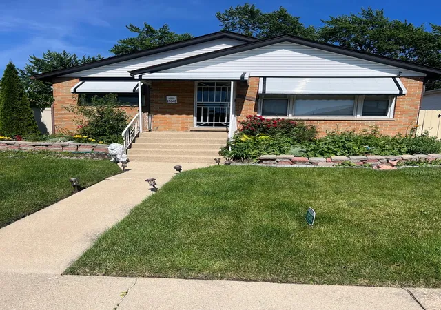 Photo 1 of Single family home for sale at 15943 Vine Ave, Harvey, IL 60426 | MLS# 12690374 | Listing updated on 2026-07-29