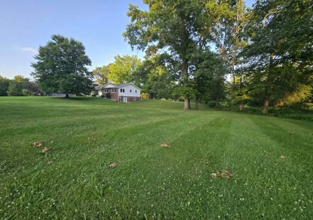 Homes for sale in Mt Vernon, IL | 15680 N Cooks Dr, Mt Vernon, IL 62864 | MLS# 12690376