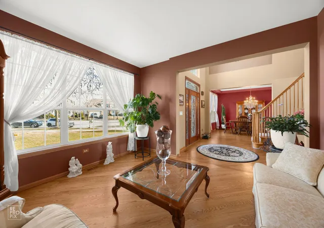 Homes for sale in Bolingbrook, IL | 8 Fairfax Ct, Bolingbrook, IL 60490 | MLS# 12690398