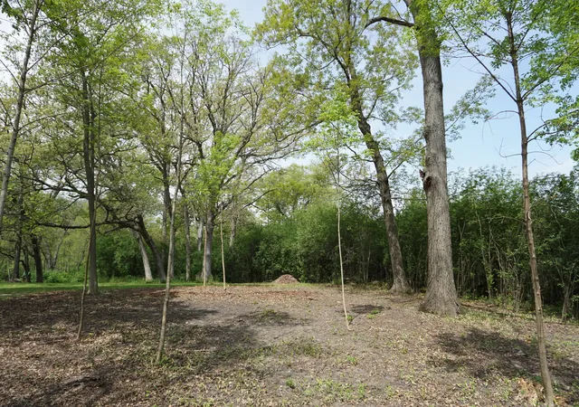 2nd image of 120 N Rainbow Rd, North Barrington, IL 60010 | MLS# 12690426