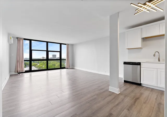 Homes for sale in Chicago, IL | 2901 S Michigan Ave #903, Chicago, IL 60616 | MLS# 12690540