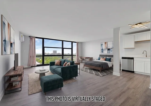 2nd image of 2901 S Michigan Ave #903, Chicago, IL 60616 | MLS# 12690540