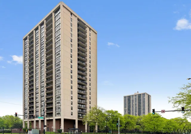 Homes for sale in Chicago, IL | 2901 S Michigan Ave #903, Chicago, IL 60616 | MLS# 12690540