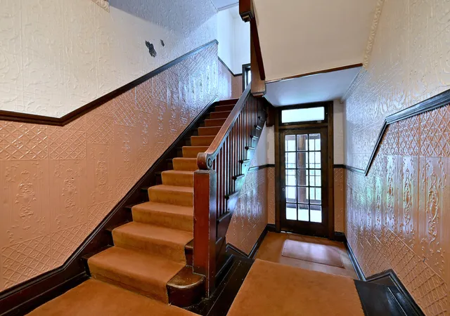Homes for sale in Oak Park, IL | 113 S Scoville Ave, Oak Park, IL 60302