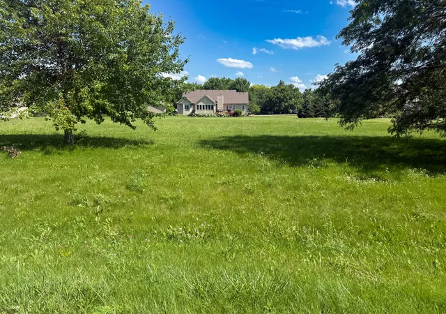 Homes for sale in Spring Grove, IL | 2311 Falcon Ln, Spring Grove, IL 60081 | MLS# 12690603
