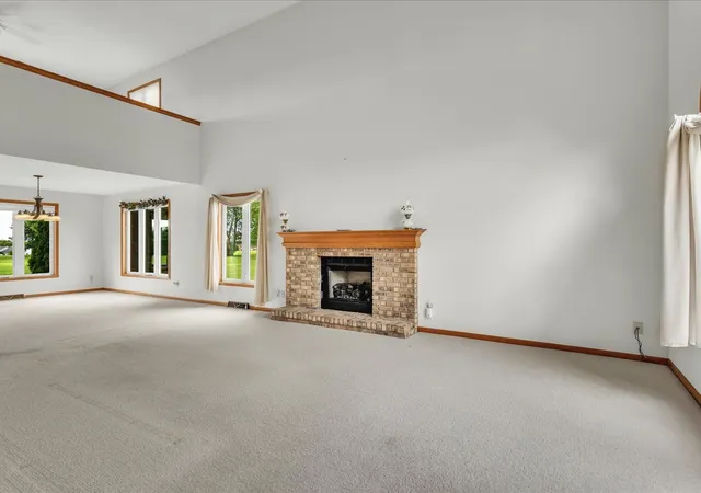 4th image of 13033 Springhill Dr, Winnebago, IL 61088 | MLS# 12690614