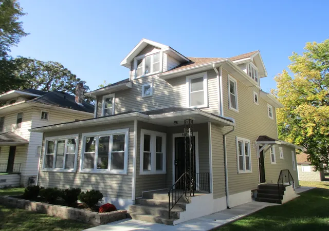 2nd image of 369 S Chicago Ave, Kankakee, IL 60901 | MLS# 12690625
