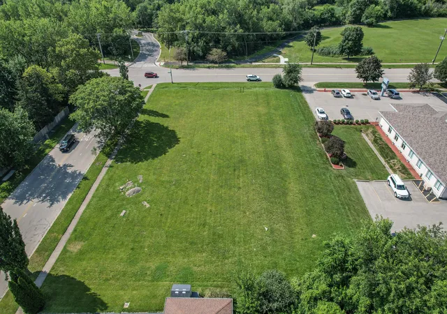 Homes for sale in Joliet, IL | 3001 Theodore St, Joliet, IL 60435 | MLS# 12690646