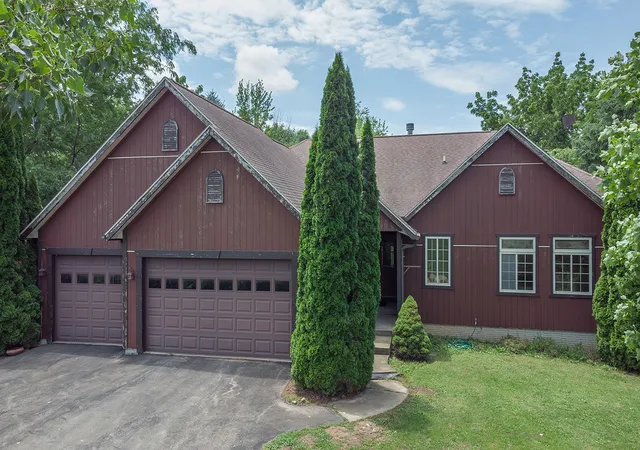 Homes for sale in Thomson, IL | 15792 York Center Rd, Thomson, IL 61285 | MLS# 12690654