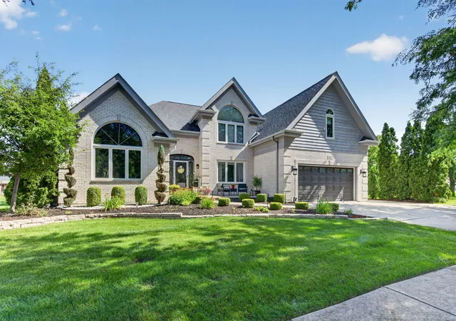 Homes for sale in Lemont, IL | 1297 Drawbridge Ln, Lemont, IL 60439 | MLS# 12690679