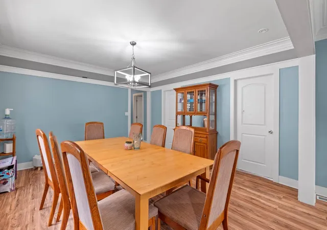 5th image of 10724 S Prairie Ave, Chicago, IL 60628 | MLS# 12690680