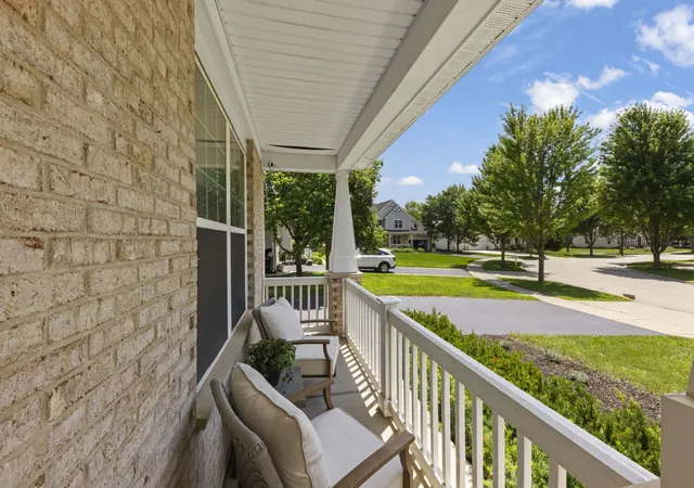 Homes for sale in Elgin, IL | 3008 Tumbleweed Wy, Elgin, IL 60124 | MLS# 12690754