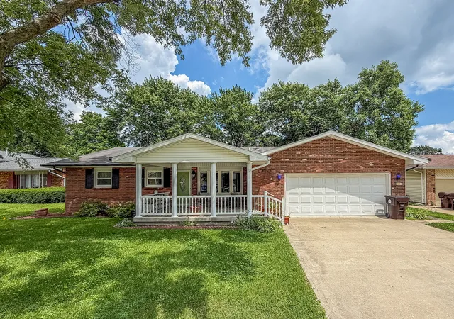 Single family home for sale at 1020 Illinois Dr, Rantoul, IL 61866 | MLS# 12690774
