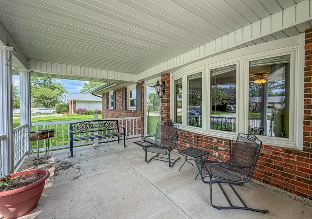 Photo 2 of Single family home for sale at 1020 Illinois Dr, Rantoul, IL 61866 | MLS# 12690774 | Listing updated on 2026-08-31