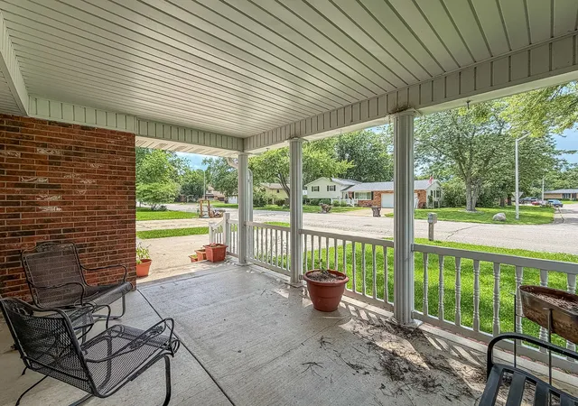 Photo 3 of Single family home for sale at 1020 Illinois Dr, Rantoul, IL 61866 | MLS# 12690774 | Listing updated on 2026-08-31