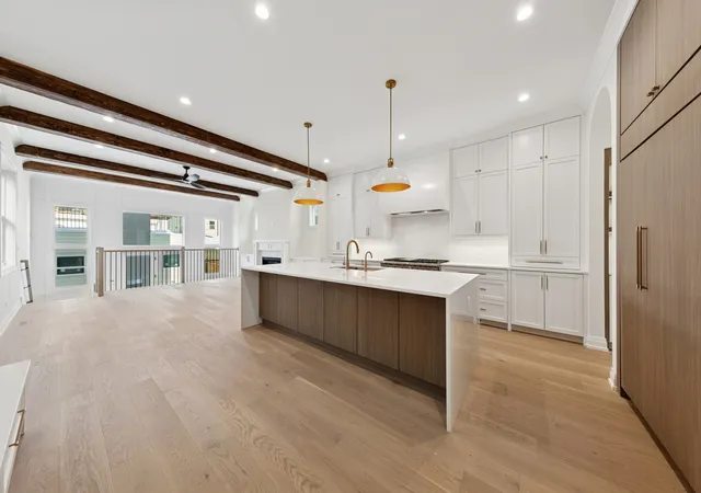 Homes for sale in Chicago, IL | 4616 N Claremont Ave, Chicago, IL 60625 | MLS# 12690843