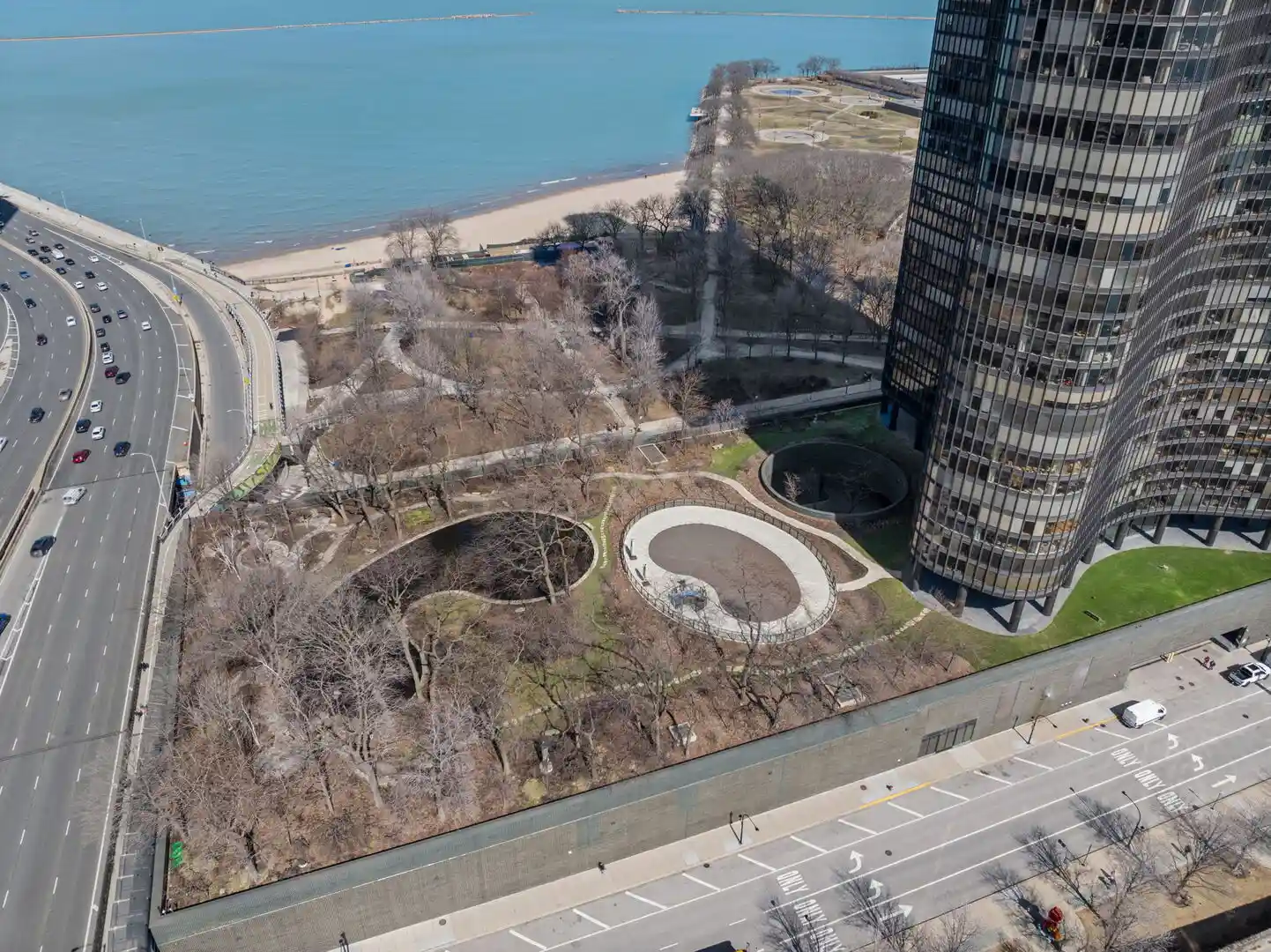 Listing Photo 74 - Condo for sale in Lake Point Tower located at 505 N Lake Shore Dr, Chicago, IL 60611 - Unit #6206